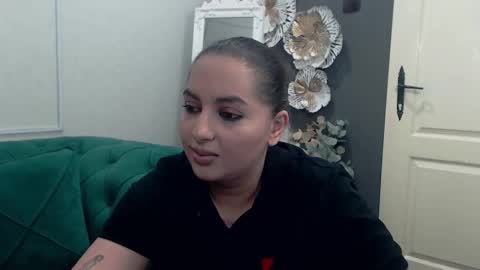         online show from 03.07.26