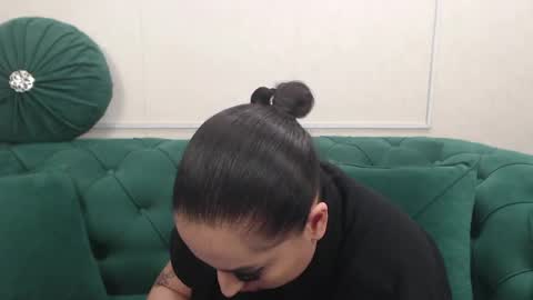 Snapshot of allyiah chatting on 05.02.26 online show from 05.02.26