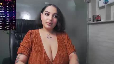 Snapshot of allyiah chatting on 06.14.26 online show from 06.14.26
