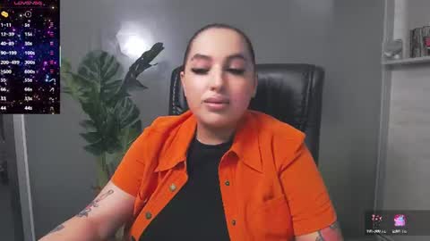 Snapshot of allyiah chatting on 06.17.26 online show from 06.17.26