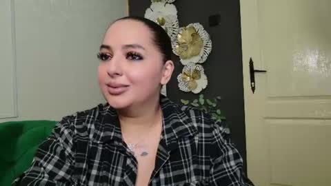 Snapshot of allyiah chatting on 06.25.26 online show from 06.25.26