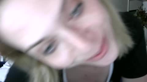 Ally Girl In Her Ally World online show from 06.21.26