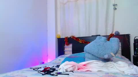 Snapshot of allyson_collins_ chatting on 01.14.25 Allyson collins online show from 01.14.25