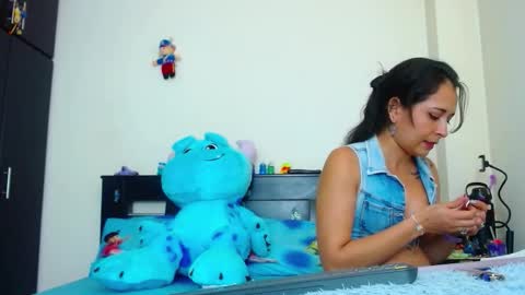 Snapshot of allyson_collins_ chatting on 11.07.25 Allyson collins online show from 11.07.25