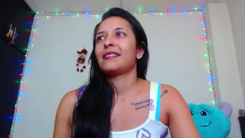 Snapshot of allyson_collins_ chatting on 01.05.26 Allyson collins online show from 01.05.26