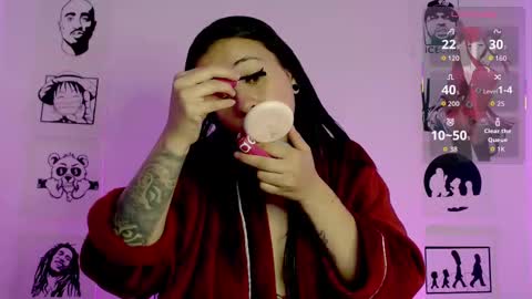 Snapshot of allyson_garcia chatting on 11.08.25 Allyson online show from 11.08.25