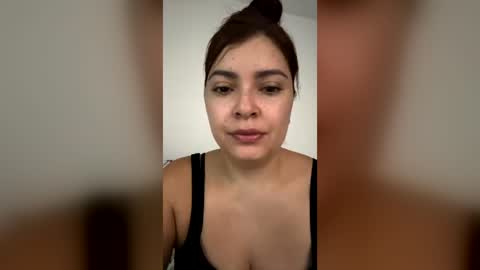 Snapshot of allysonh24 chatting on 06.19.26 Allyson online show from 06.19.26