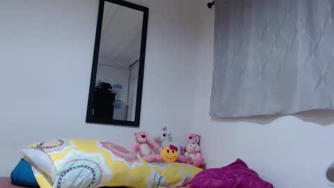 Allysonstonnes online show from 11.25.25