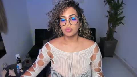 allyssann online show from 03.12.25