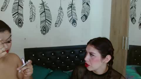 Snapshot of alma_meza chatting on 03.04.25 alma_meza online show from 03.04.25