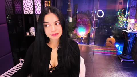 Snapshot of alma_pearl chatting on 01.24.25 Alma online show from 01.24.25