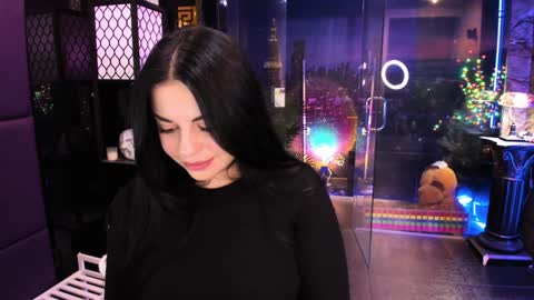 Snapshot of alma_pearl chatting on 01.25.25 Alma online show from 01.25.25