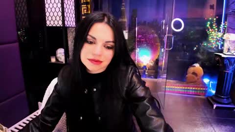 Snapshot of alma_pearl chatting on 02.16.25 Alma online show from 02.16.25