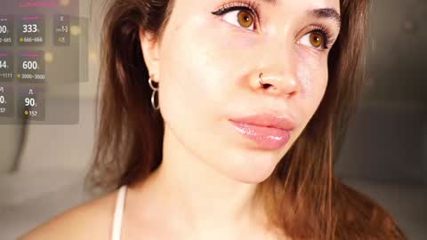 Snapshot of alma_yammy chatting on 01.18.25 Alma online show from 01.18.25