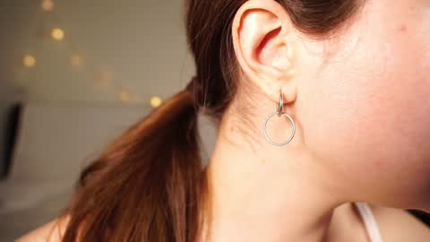 Snapshot of alma_yammy chatting on 01.27.25 Alma online show from 01.27.25