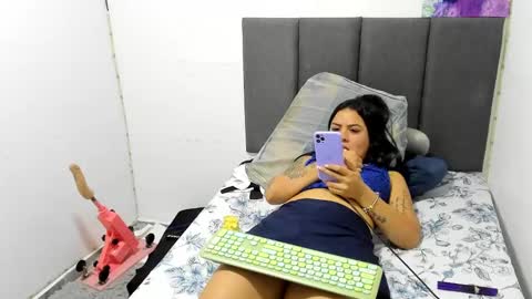 Snapshot of almaa__ chatting on 02.19.25 Alma online show from 02.19.25