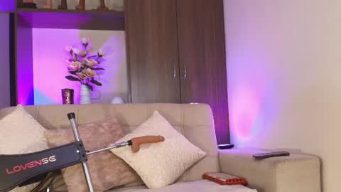 Alma Castillo online show from 07.11.26