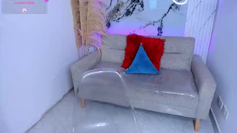 almalopez_ online show from 11.26.25