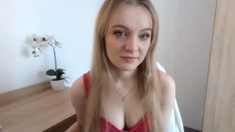 Snapshot of almanature chatting on 01.20.25 AlmaNature online show from 01.20.25