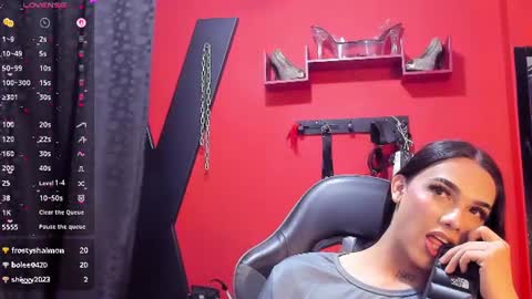 Snapshot of almazz_ chatting on 07.10.26 Santy online show from 07.10.26