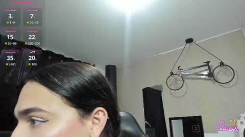 Snapshot of almazz_ chatting on 07.22.26 Santy online show from 07.22.26