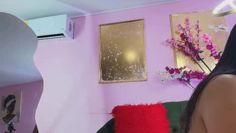 ALMENDRAEVANS online show from 11.16.25