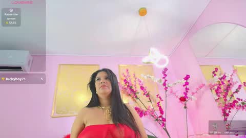 ALMENDRAEVANS online show from 12.05.25