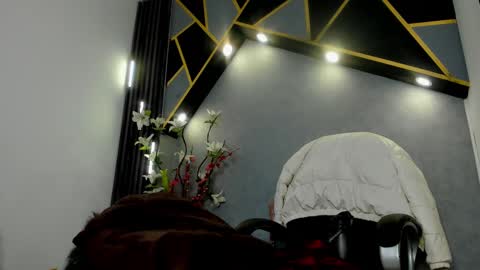 Snapshot of almma_ chatting on 02.10.25 ALMMA online show from 02.10.25