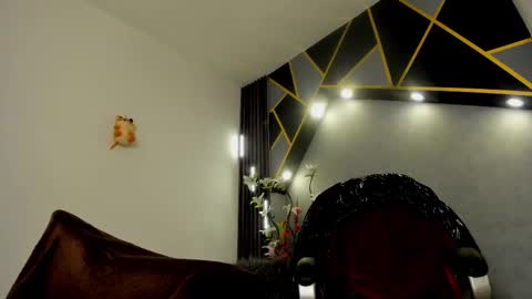 Snapshot of almma_ chatting on 02.12.25 ALMMA online show from 02.12.25