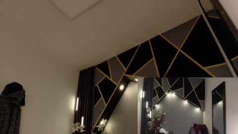 Snapshot of almma_ chatting on 02.27.25 ALMMA online show from 02.27.25