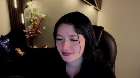 Snapshot of almma_ chatting on 11.25.25 ALMMA online show from 11.25.25