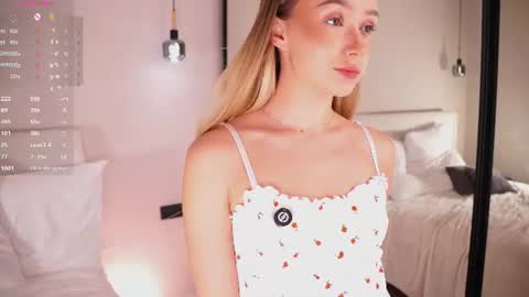 Lia online show from 07.28.26