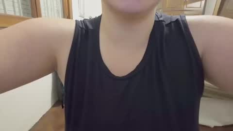 Snapshot of aloha_catita chatting on 11.16.25 Aloha Catita online show from 11.16.25