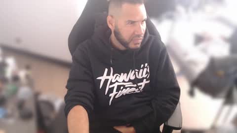 Snapshot of aloha_king chatting on 02.09.25 simplyfaded online show from 02.09.25