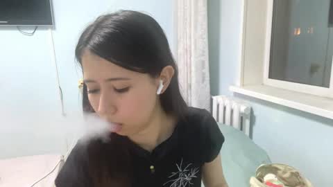 Snapshot of alonajessop chatting on 04.02.26 Emily online show from 04.02.26