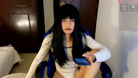 Snapshot of alondraferrer chatting on 06.21.26 alondraferrer online show from 06.21.26