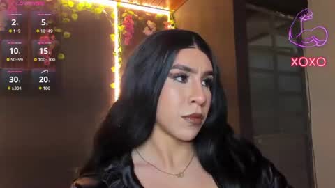 Hazel Bowie online show from 06.22.26