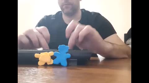 Snapshot of alpachinos chatting on 11.15.25 alpachinos online show from 11.15.25