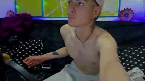 Snapshot of alphadioniso chatting on 02.18.26 Dioniso online show from 02.18.26