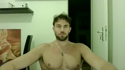 Snapshot of alphah_hunk chatting on 09.15.25 alphah_hunk online show from 09.15.25