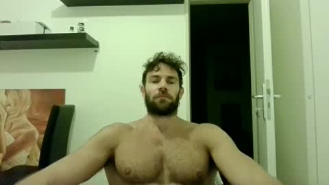 Snapshot of alphah_hunk chatting on 10.07.25 alphah_hunk online show from 10.07.25