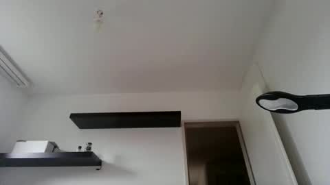 Snapshot of alphah_hunk chatting on 10.17.25 alphah_hunk online show from 10.17.25