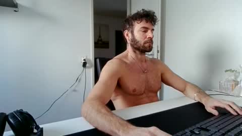 alphah_hunk online show from 01.11.26