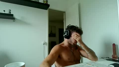 alphah_hunk online show from 05.10.26