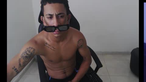 alphas_latins online show from 04.07.26