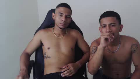 alphas_latins online show from 04.15.26
