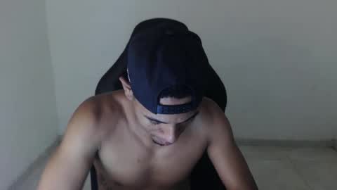 alphas_latins online show from 04.26.26
