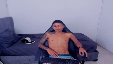 alphas_latins online show from 04.29.26