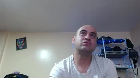 Snapshot of alphaswitchard chatting on 12.24.24 ur god online show from 12.24.24