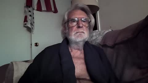 AlphaUniform online show from 12.11.24